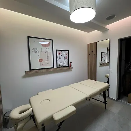 Kruna President Kop Apartmán