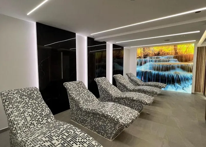 Kruna President Kop *